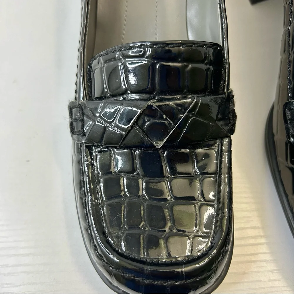 Bandolino Crocodile Texture Black Patent Leather Chunky Loafers Size 8 1/2